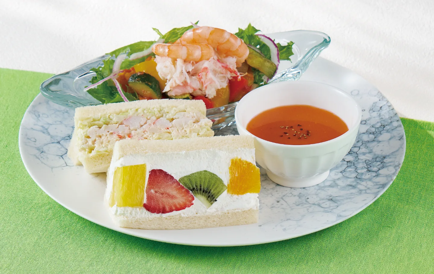 夏野菜のラタトゥイユと小海老・かにのサラダ 選べるサンドプレート