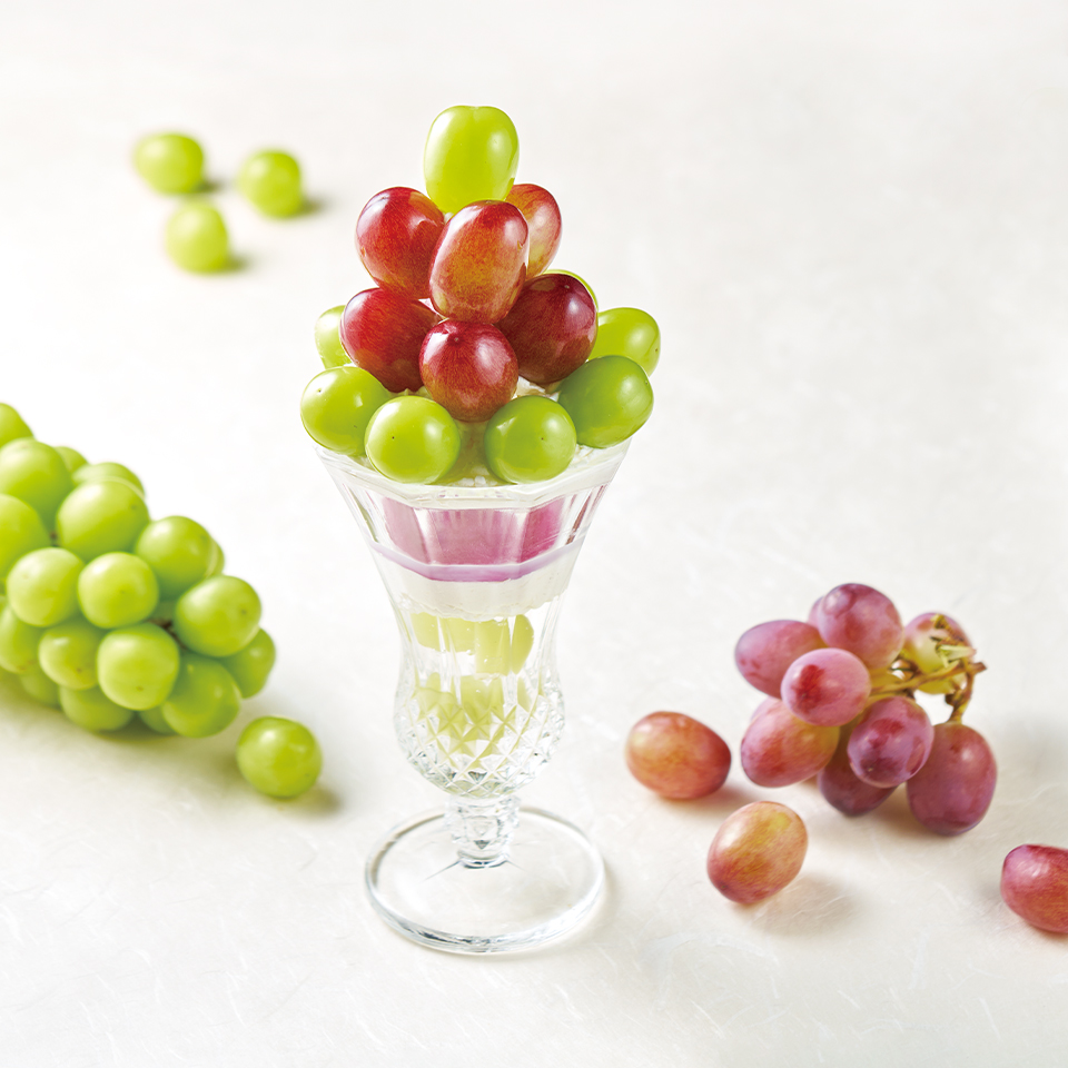 旬果実　2種のぶどう「シャインマスカット」「クイーンルージュ」が入果！